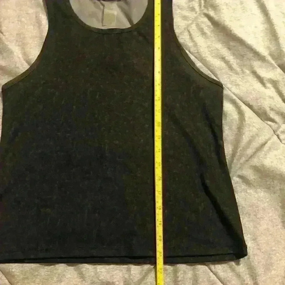 Harmony Balance Black/Gray Crop High Neck Tank Keyhole Back Size Small - Picture 4 of 5